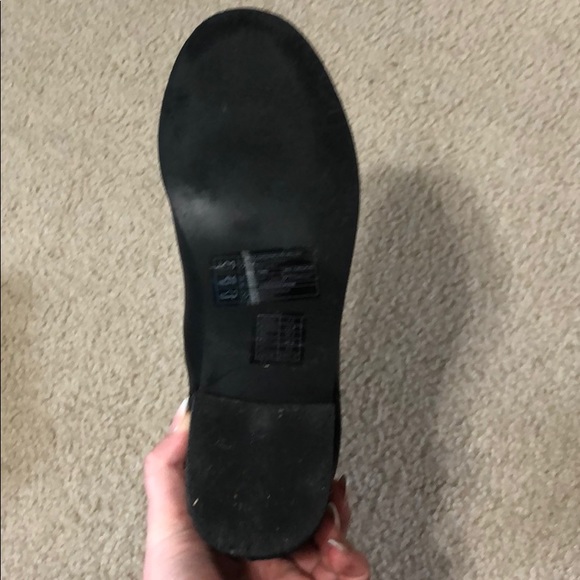 F 21 chic black boot. - Picture 2 of 2